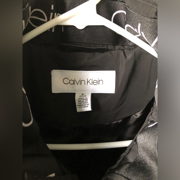 Calvin Klein Puffer Vest | Women’s Vest | Black | Small - Picture 2 of 10